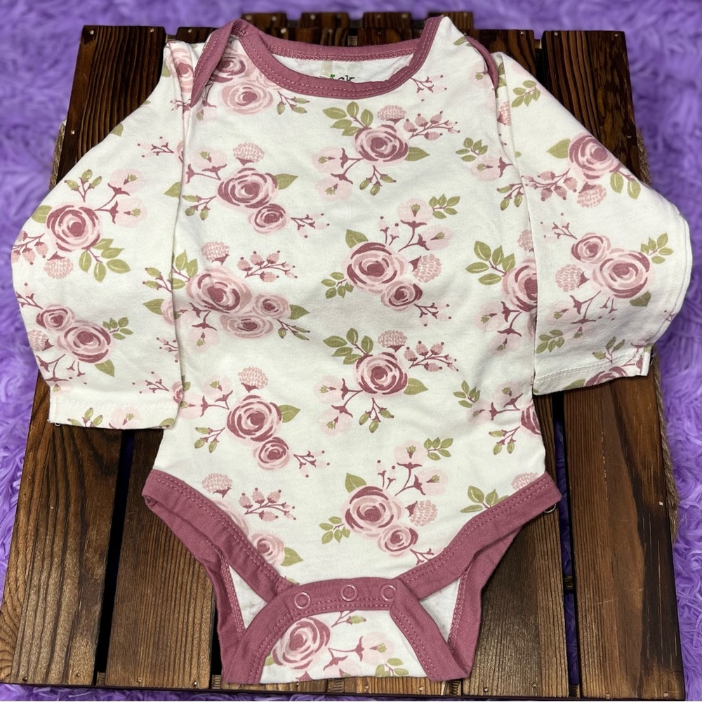 CHICK PEA Baby Girls Onesie